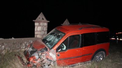 Kırklareli’nin İlçesinde Trafik Kazası: 1 Ölü 2 Yaralı