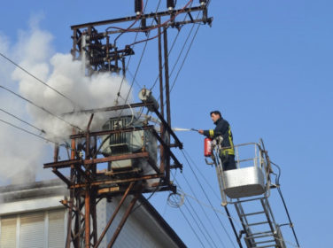 Lüleburgaz’da Elektrik Trafosu Yandı