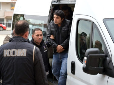 Lüleburgaz’da Uyuşturucu Tacirleri Tutuklandı