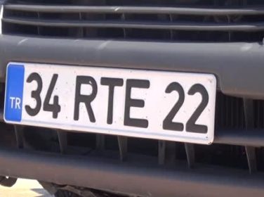 Rte” Plakalı Aracını Değerinin Yaklaşık 23 Katına Satıyor