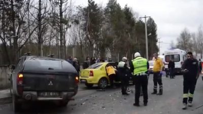 Lüleburgaz’da Trafik Kazası: 3 Yaralı
