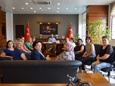 Trakya İyi Kadın İnisiyatifi Lüleburgaz Kaymakamı Mustafa Kaya’yı Ziyaret Etti